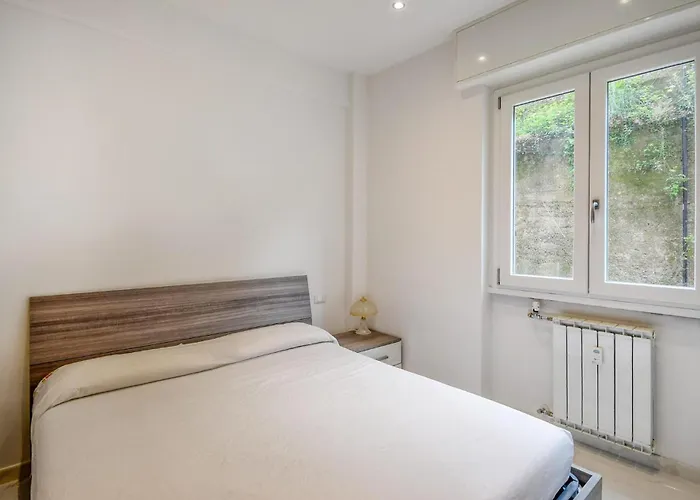 1 Bedroom Cozy In Rapallo